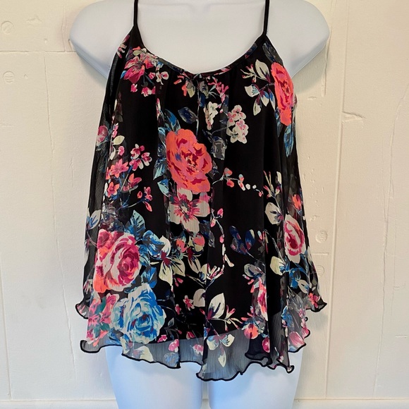 Express Floral Tank - Picture 2 of 7